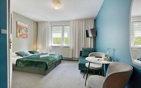 Harmont Montis- dawna Zającówka- IDEALNA lokalizacja - leśna enklawa w centrum miasta! Sauna, masaże, zabiegi spa!